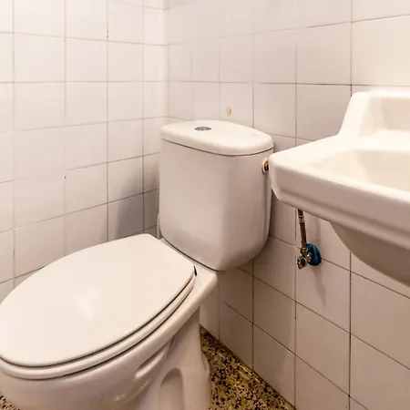 Grifeu 08 - Con Terraza Exterior Lejlighed *