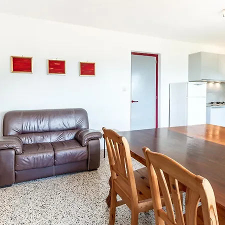 Апартаменты Grifeu 08 - Con Terraza Exterior